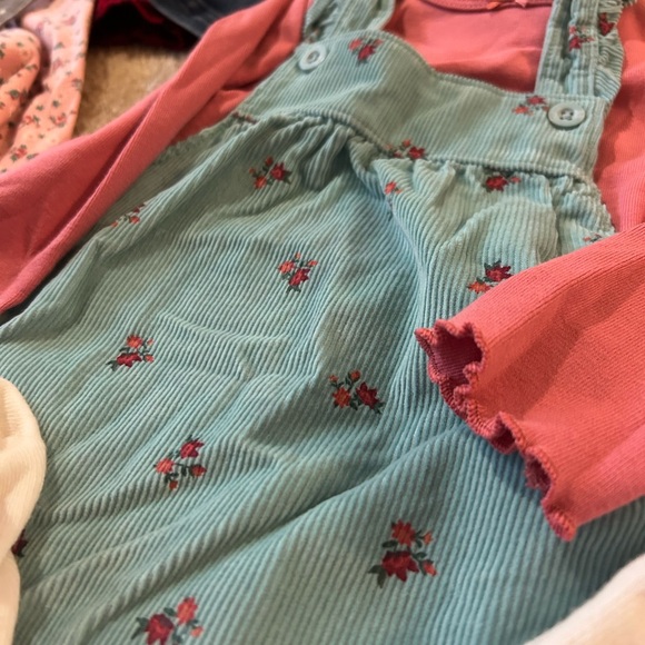 Carter’s Girls Dress Set Bundle - Picture 5 of 5